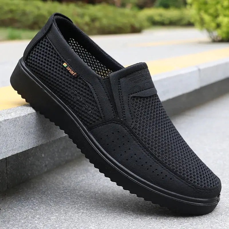 Men's slip-on casual shoes, black mesh upper with rubber sole by Simples Market
