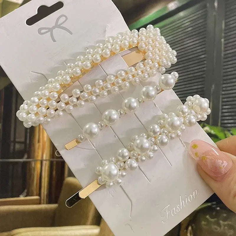 Korean Inspired Luxe Pearl Hair Clips With Geometric Alloy And Plastic Pins For Women Secure Fashion Accessory