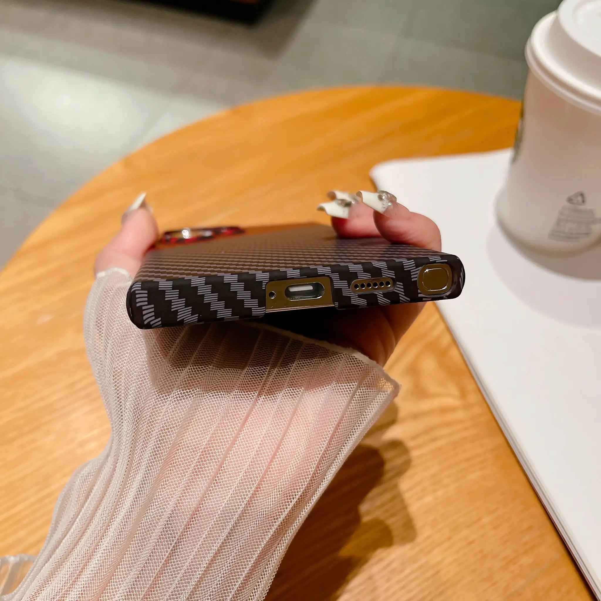 CarbonGuard Ultra Thin Shockproof Carbon Fiber Case For Samsung Galaxy S24 S23 S22 And Note 10 Plus