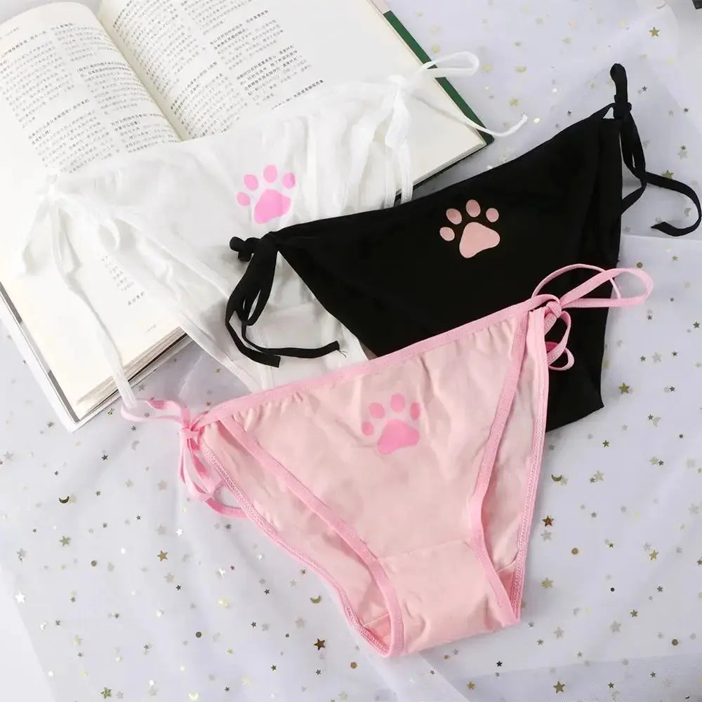 Simples Market 3pc women's low-waist panties set in white, black and pink with pink paw print designs