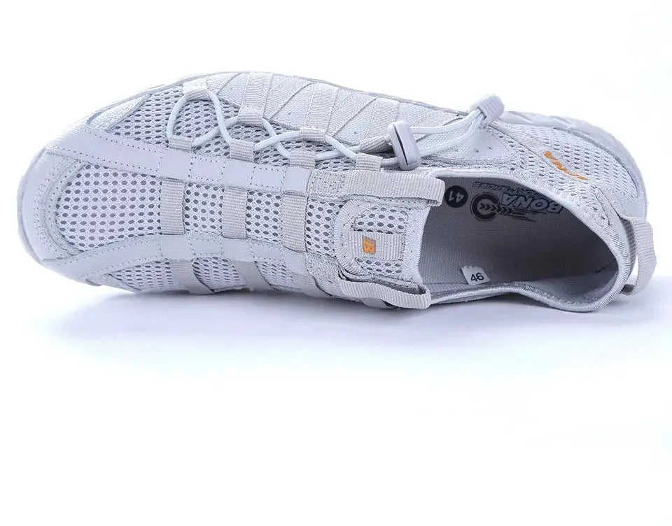BONA men's running shoe, light gray mesh athletic sneaker with lace-up design