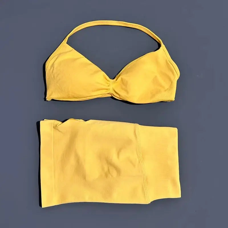Histello 2 Piece Women Yoga Set Strappy Bra Top Scrunch Shorts