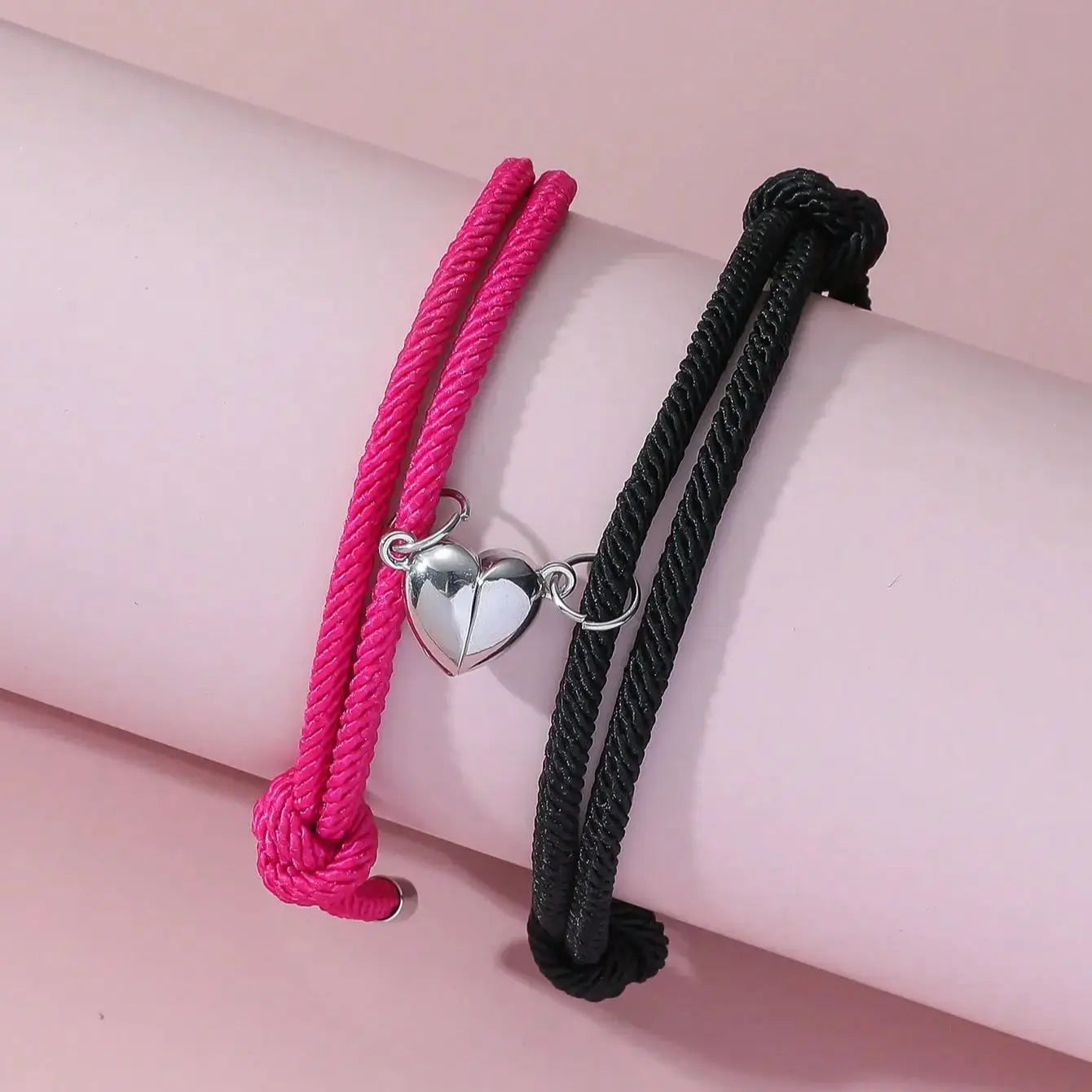 Magnetic Rope Chain Heart Design Bracelet For Couples Friends And Siblings In Black And White