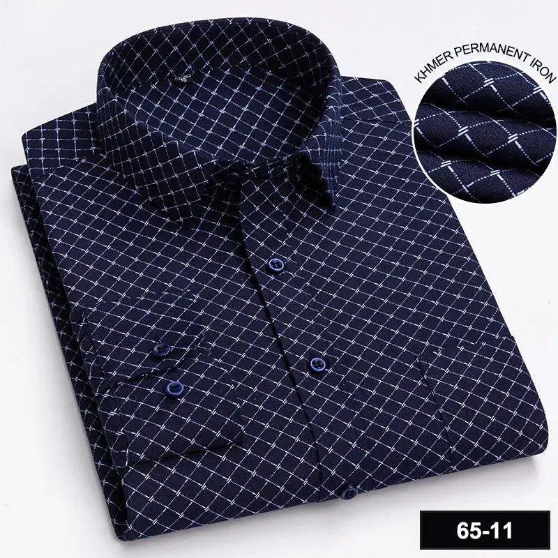 Men's navy plaid long-sleeve shirt with a single chest pocket and button-front