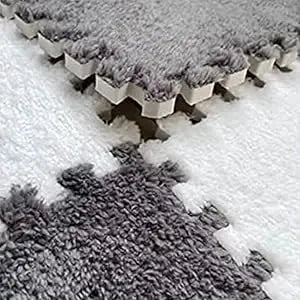 Pet warming pad mats with interlocking EVA foam tiles and gray shag top, 30x30cm, cozy sleeping bed for small pets