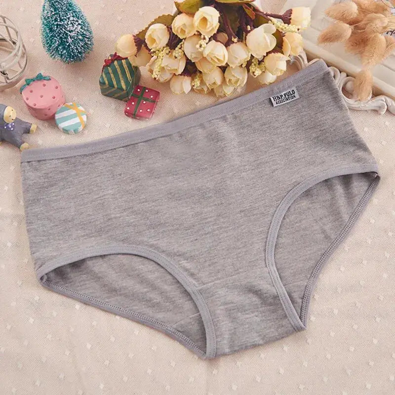 Women's grey cotton panties by Simples Market, breathable solid-color briefs for plus size M-4XL
