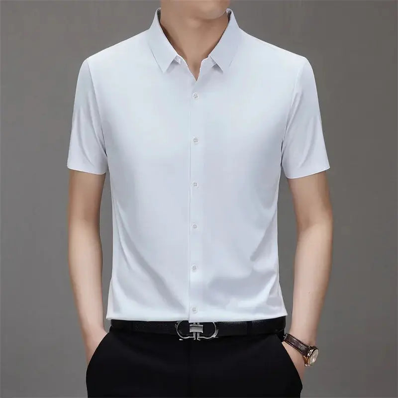 Men's white solid short-sleeve business casual shirt by Simples Market