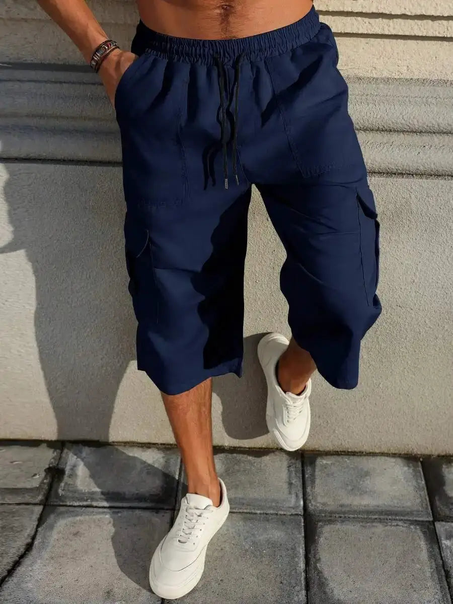 Manfinity Homme navy cargo baggy capri pants with drawstring and cargo pockets
