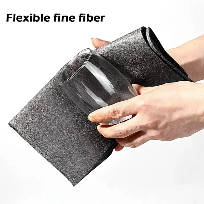 Simples Market microfiber cleaning cloth, reusable fine-fiber rag in dark gray for car, windows, and home