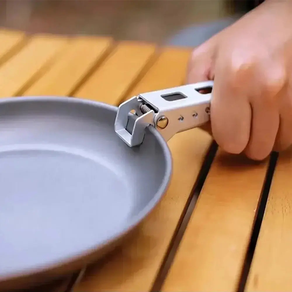 Aluminium clip-on pot handle grip for camping pans, anti-hot and portable kitchen accessory