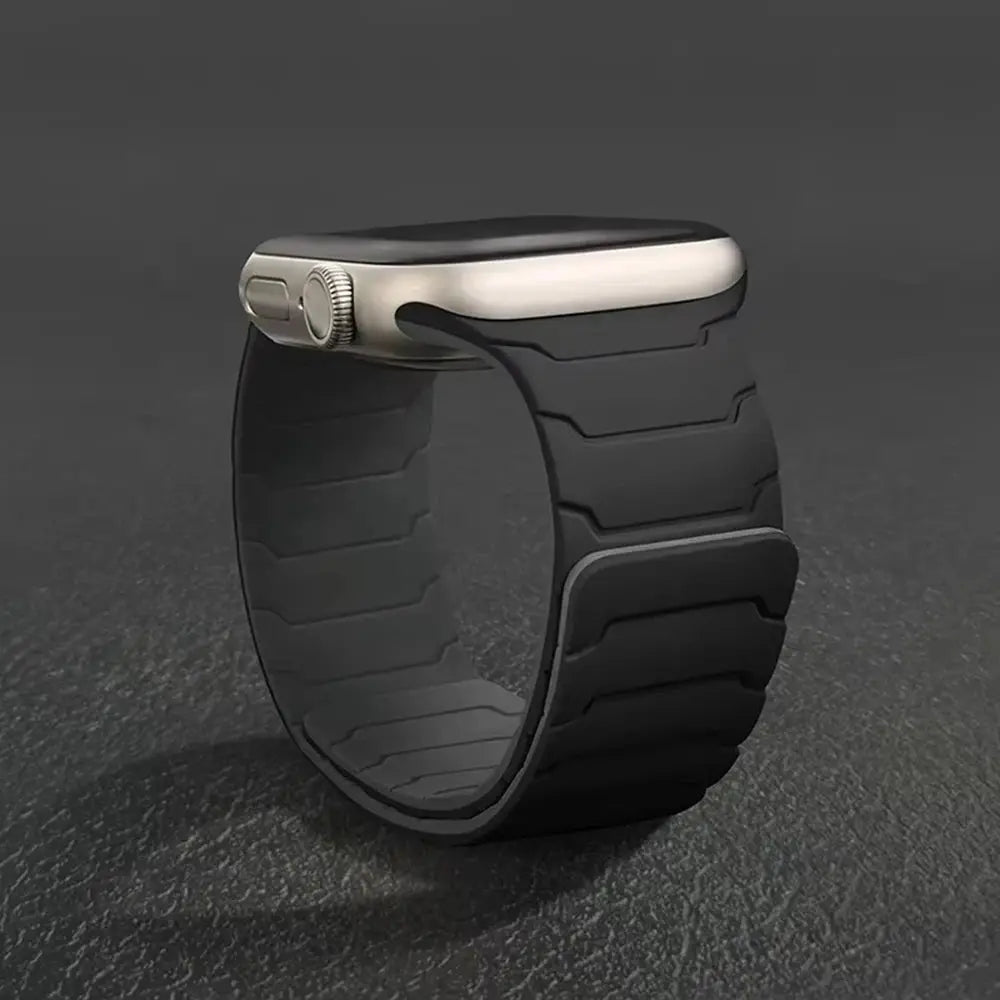Simples Market silicone magnetic Apple Watch band, black, fits 40–49mm Apple Watch models