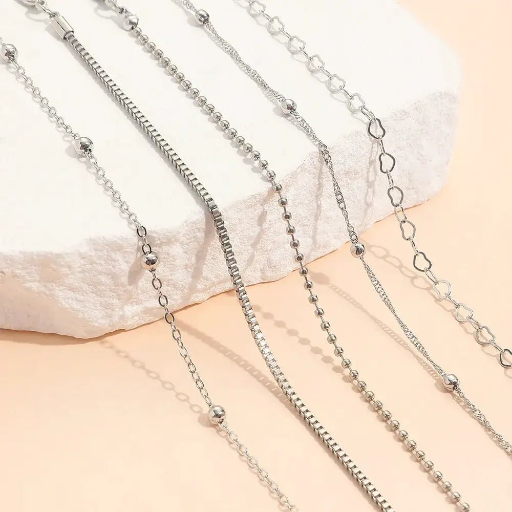 Five Piece Set Exquisite Gold And Silver Tone Thin Heart Chain Bracelets For Women Daily Wear Jewelry Accessories - Simples Market
