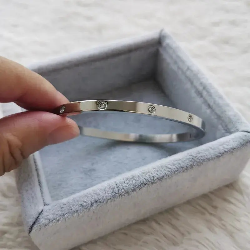 Mens Fashion Sparkling Gold Love Bracelet Bangle Jewelry Light Luxury Gift For Women And Men