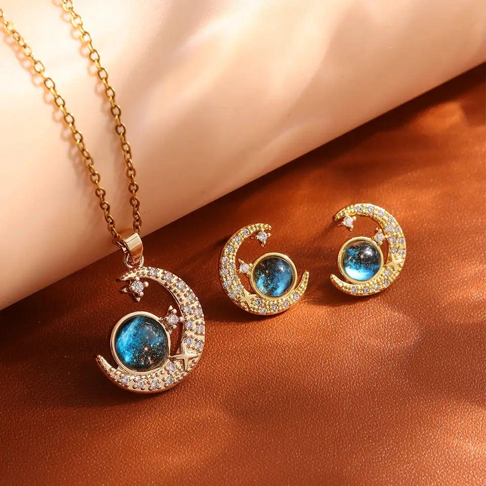 Light Luxury Titanium Steel Star Series Necklace For Women With Gold Planet Moon Astronaut Pendant Jewelry Gift