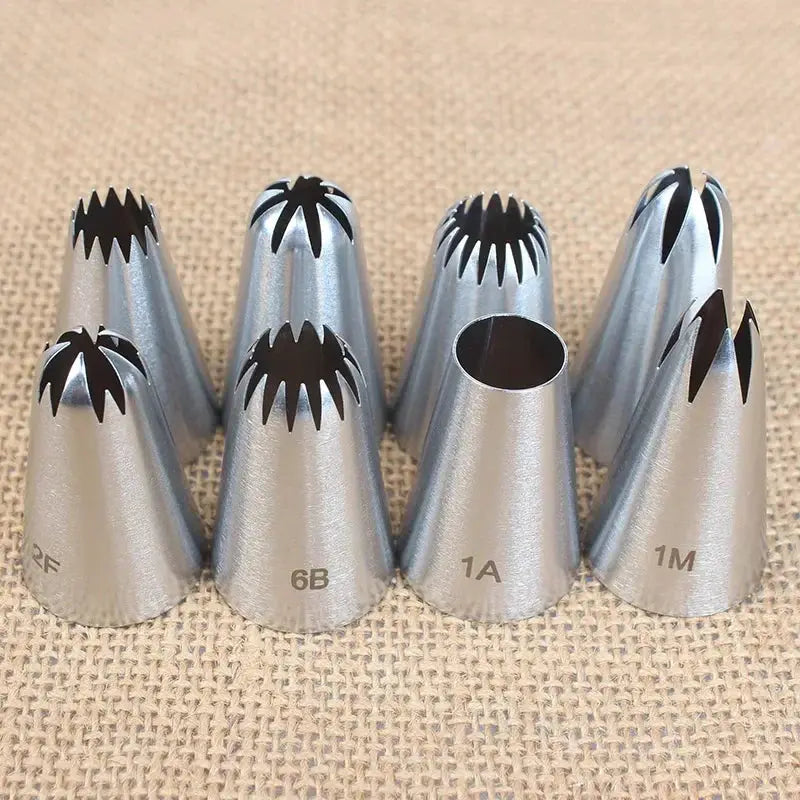 8 Piece Stainless Steel Piping Tip Set for Cake Decorating, Precision Icing Nozzles for Cakes and Cupcakes