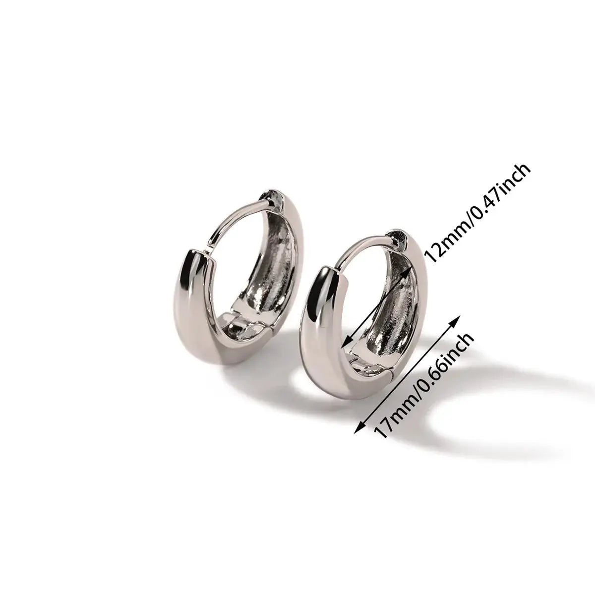 Classic hoop earrings, gold-tone stainless steel, chunky design, Simples Market, set of 2, 17mm outer diameter.