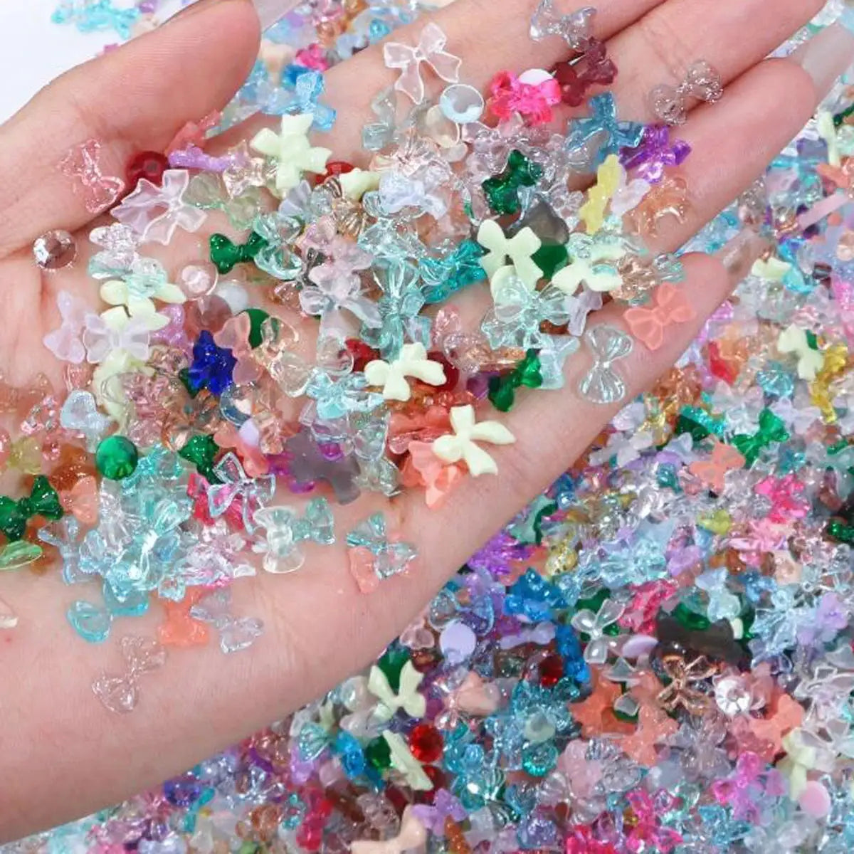 50g 3D Random Mixed Resin Nail Art Charms Cartoon Shapes Bows Diamonds Hearts Flowers Ribbons For DIY Manicure
