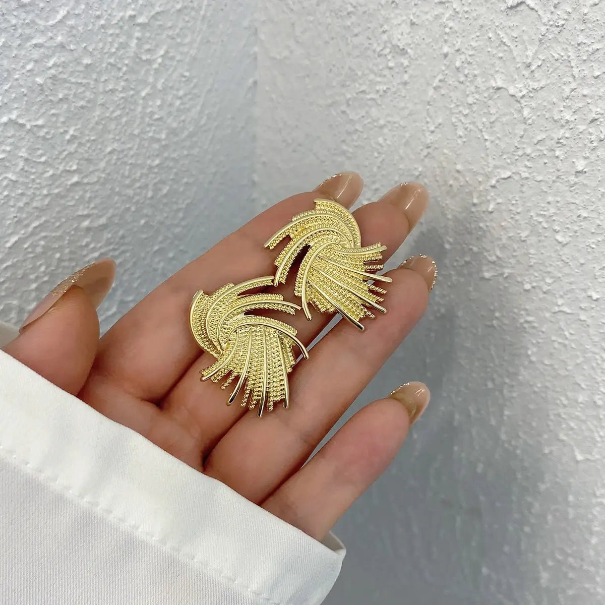 AENSOA Punk Irregular Metal Twist Geometric Drop Earrings For Women Gold Color Fashion Jewelry 2023 - Simples Market
