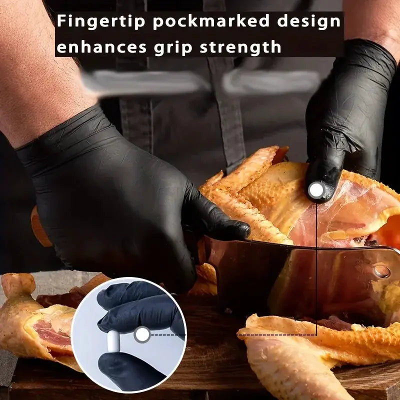 Disposable black nitrile gloves by Simples Market, latex-free and waterproof for kitchen food processing