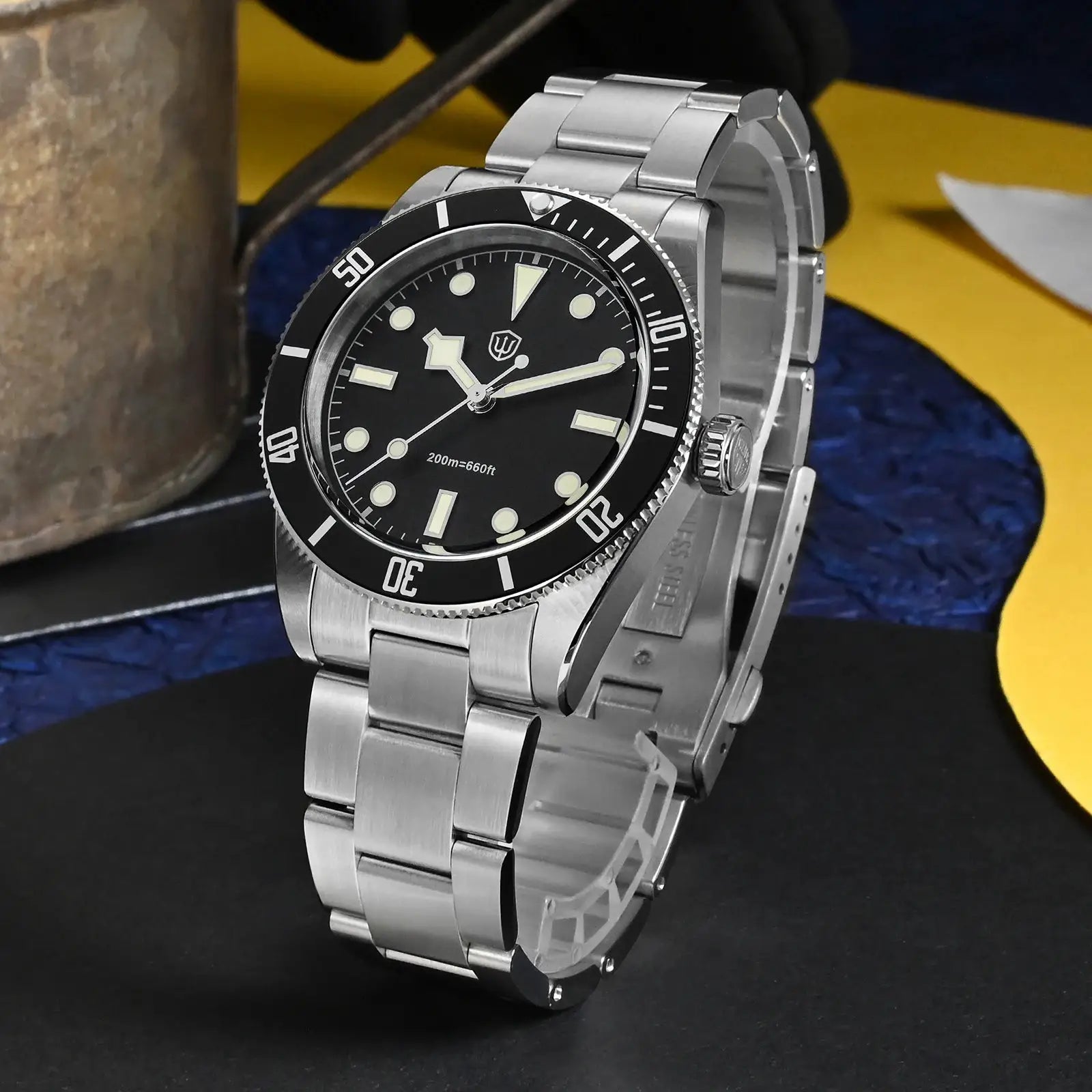 Watchdives WD7922 BB54 dive watch with stainless steel bracelet, black dial, luminous markers, 200m water resistance