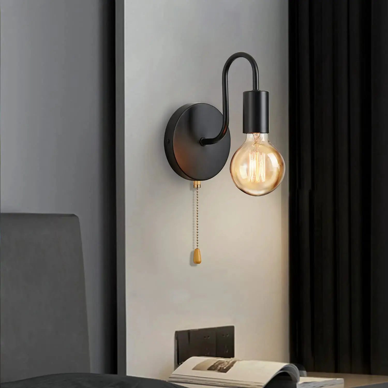 Nordic Industrial wall lamp by Simples Market in black iron, Edison bulb sconce with pull chain