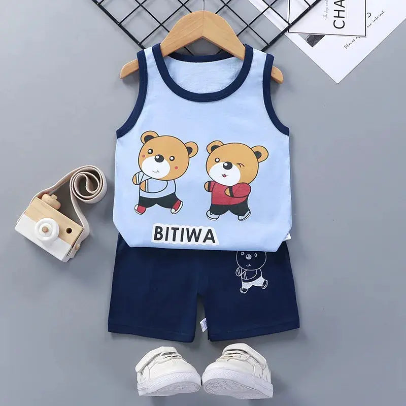 2-piece kids vest set: light blue sleeveless top with BITIWA bear print and navy shorts, Simples Market