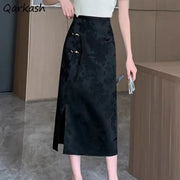 Simples Market Chinese-style black floral midi skirt, high-waisted with a side slit and decorative beaded tie.