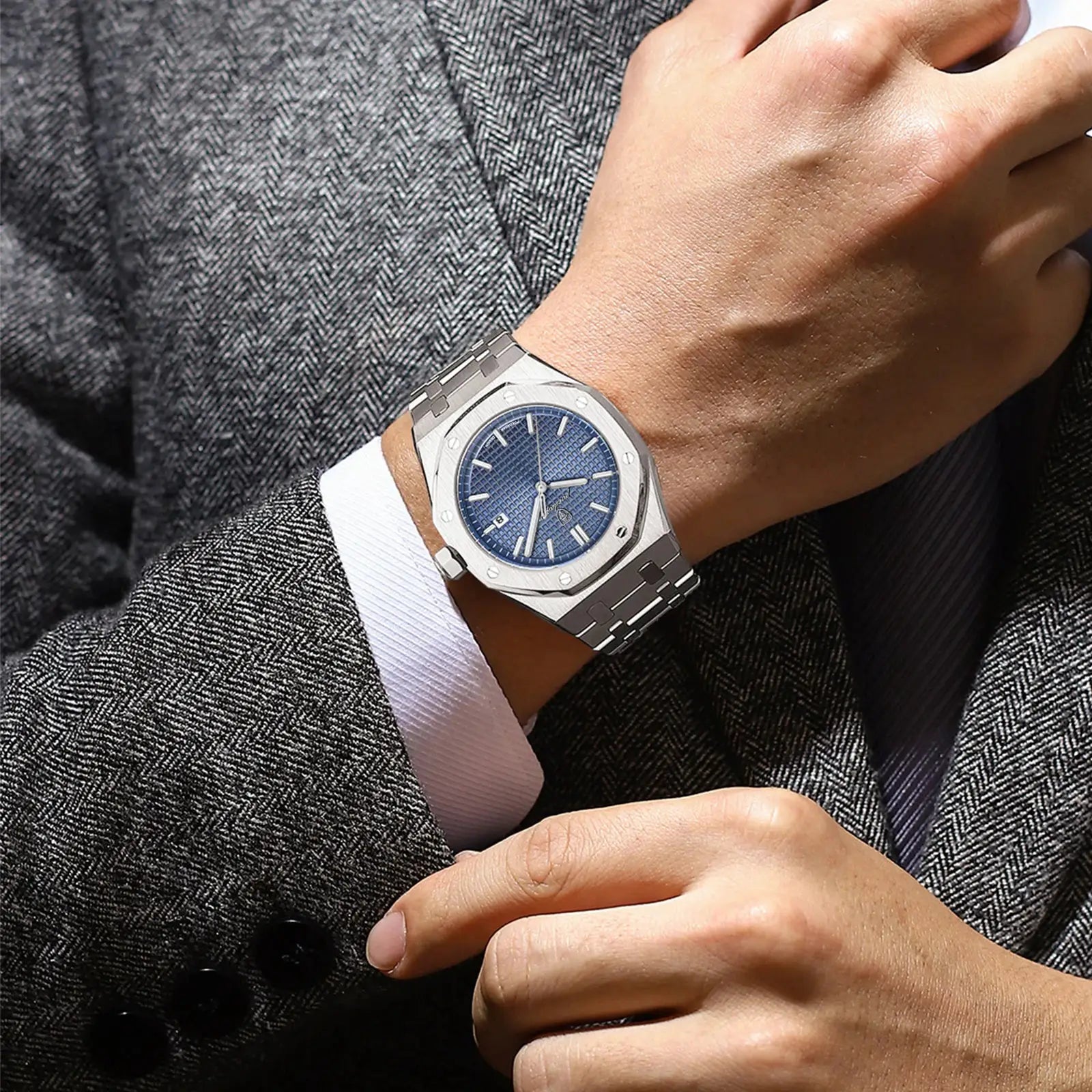 POEDAGAR luxury men's stainless steel watch with blue textured dial and date function