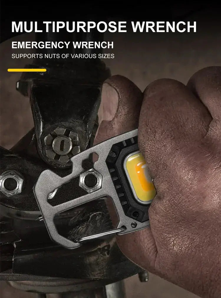 COB keychain work light by Simples Market with battery display, rechargeable LED flashlight