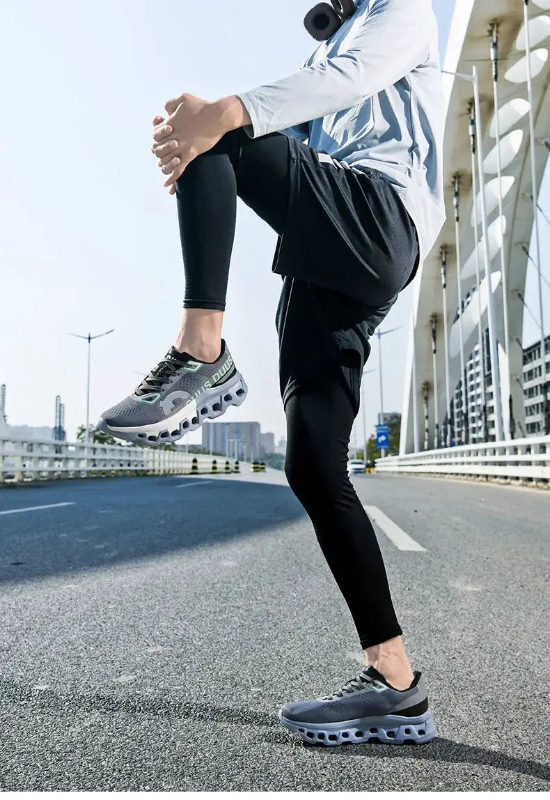 Men's running shoes by Simples Market, grey off-road sneakers with breathable mesh and cushioned sole