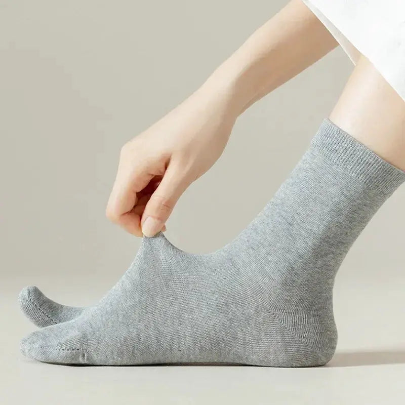 Fashion Japanese Style Tabi Toe Socks For Men Women Split Toe Socks For Geta Zori Flip Flops And Sandals Fiber