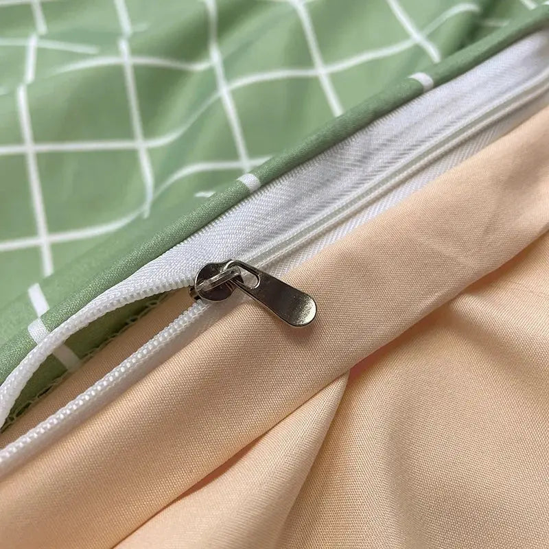 Nordic plaid cotton bedding set by Simples Market; green plaid duvet cover with zipper closure and peach sheet