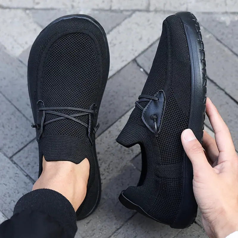 Simples Market barefoot shoes, black mesh wide-fit pair, minimalist breathable casual sports sneakers for men and women