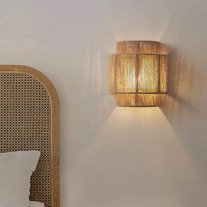 Retro rattan wall lamp shade, hemp rope sconce with LED E27 by Simples Market