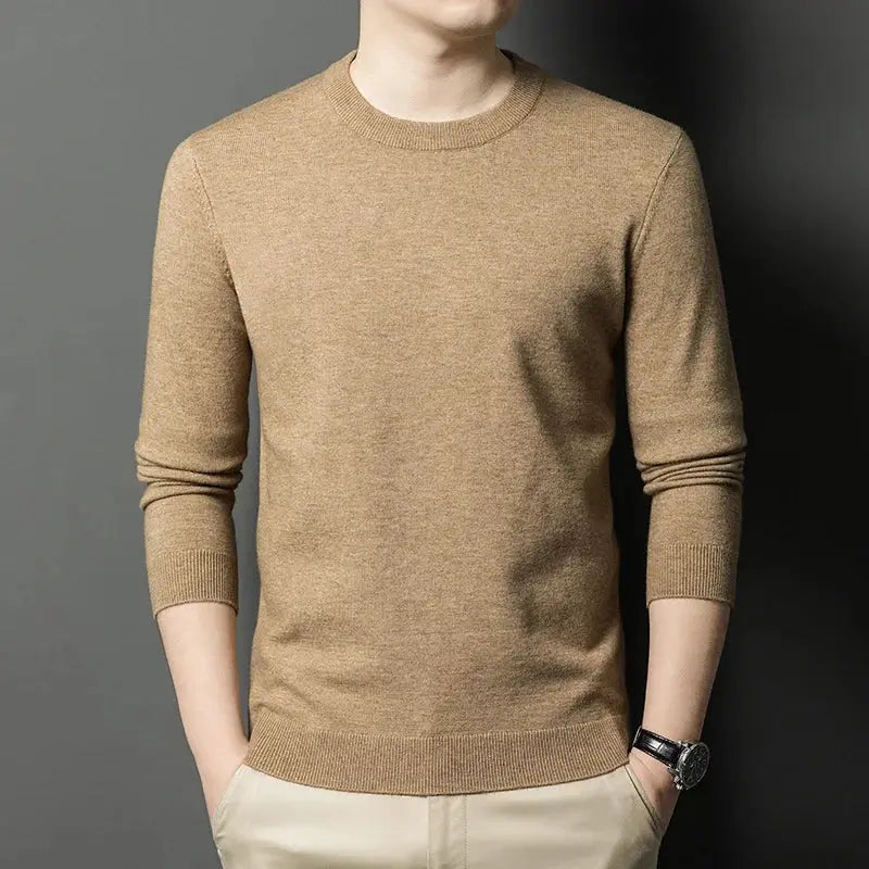 Men's beige round-neck knit sweater with long sleeves; Simples Market