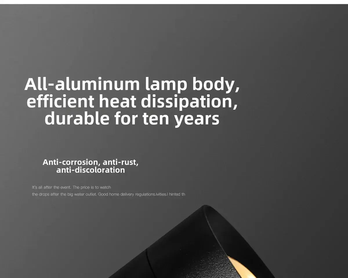 Simples Market adjustable aluminum LED spotlight, 7W zoomable, black and white surface-mounted ceiling light with 5°–60° beam