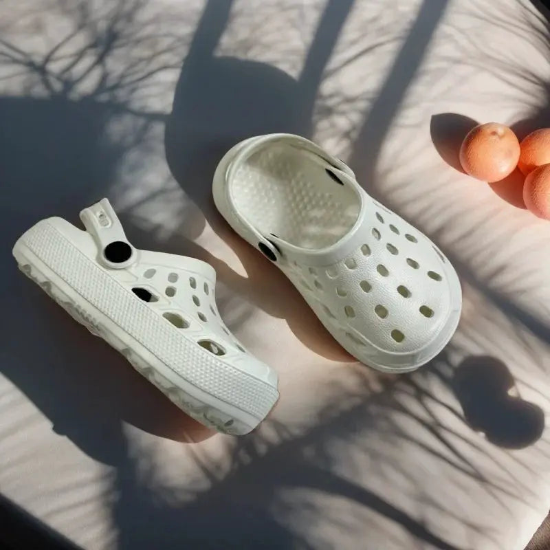 Adorable Kids Beach Shoes Lightweight Breathable Sandals For Outdoor Learning EVA Clog Footwear