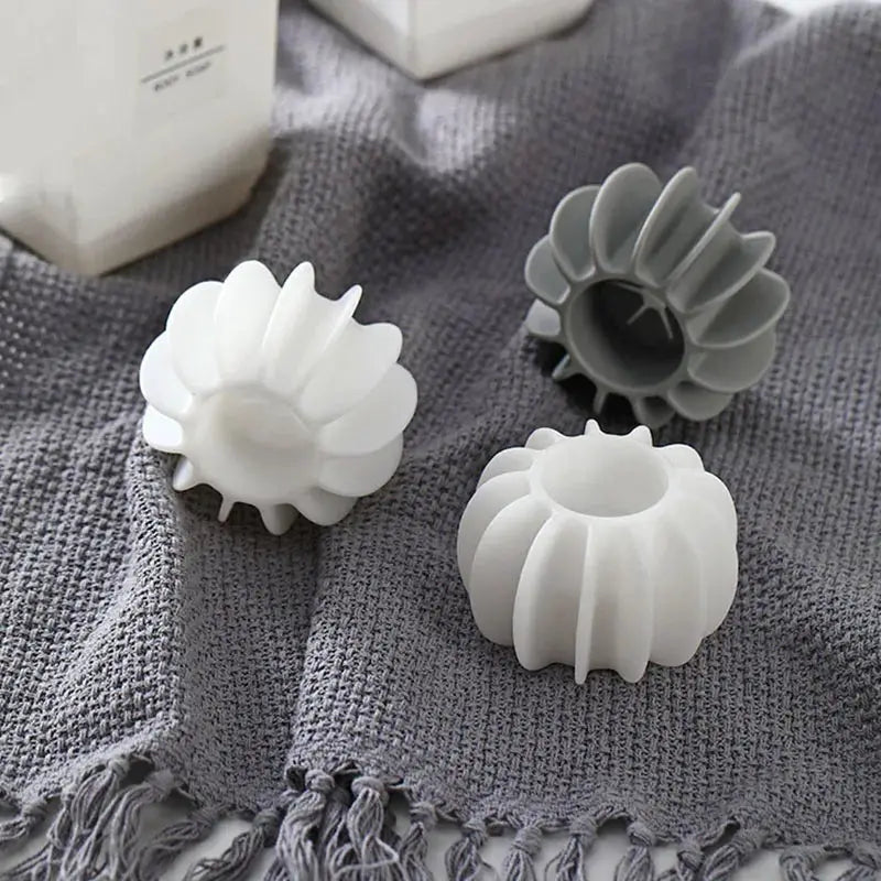 Reusable Silicone Laundry Ball For Pet Hair Removal Cat Hair Catcher In Washing Machine