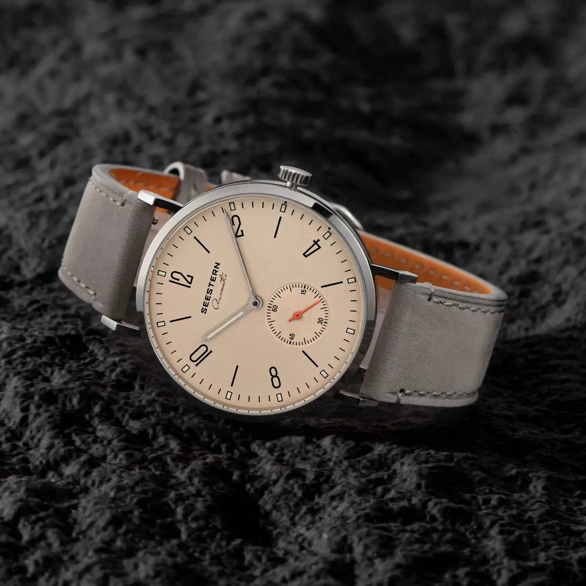 SEESTERN men's automatic wristwatch with beige dial and gray leather strap