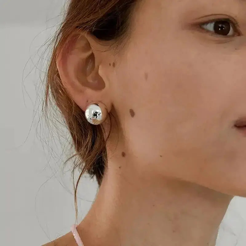 Trending Minimalist Circular Metal Stud Earrings For Women Simple Fashion Jewelry Party Wear Gift