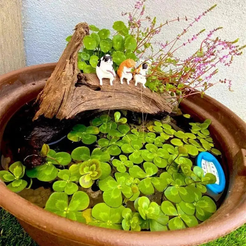 Cartoon Fishing Ornament Resin Figure For Aquarium Landscaping Decor Home And Office Decoration