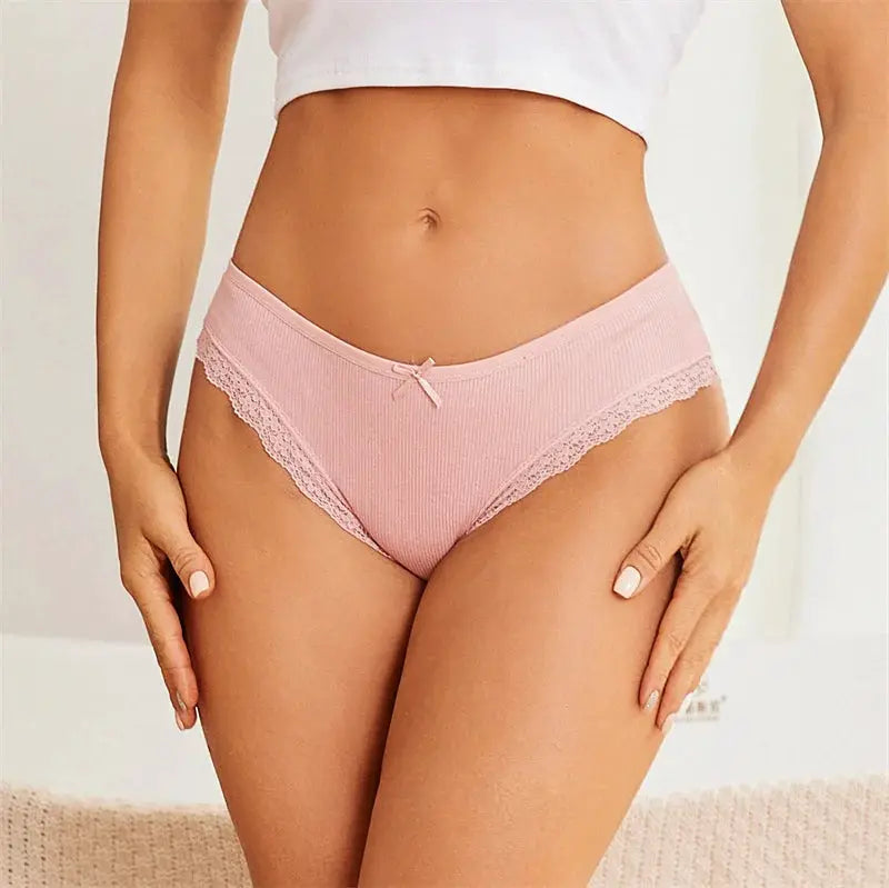 5pc set of Simples Market women's cotton briefs in pink with lace trim and front bow