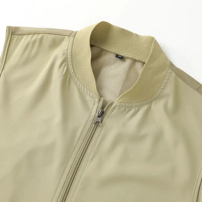 Simples Market men's summer ultrathin vest; beige sleeveless jacket with front zipper and breathable quick-dry fabric.