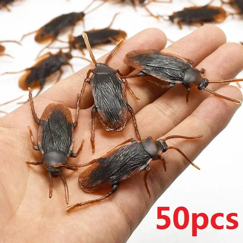 Halloween Realistic Plastic Cockroaches Toys Set Prank Decoration Props Gags For Parties Five To Fifty Pieces