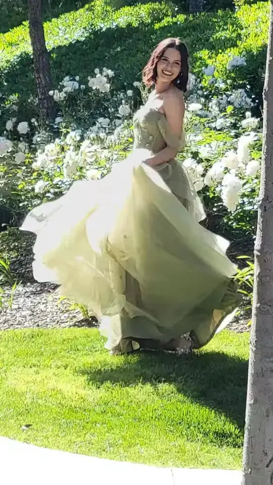 Roses Sage Green Prom Dress Appliques Tulle Tiered Pleats Sweetheart