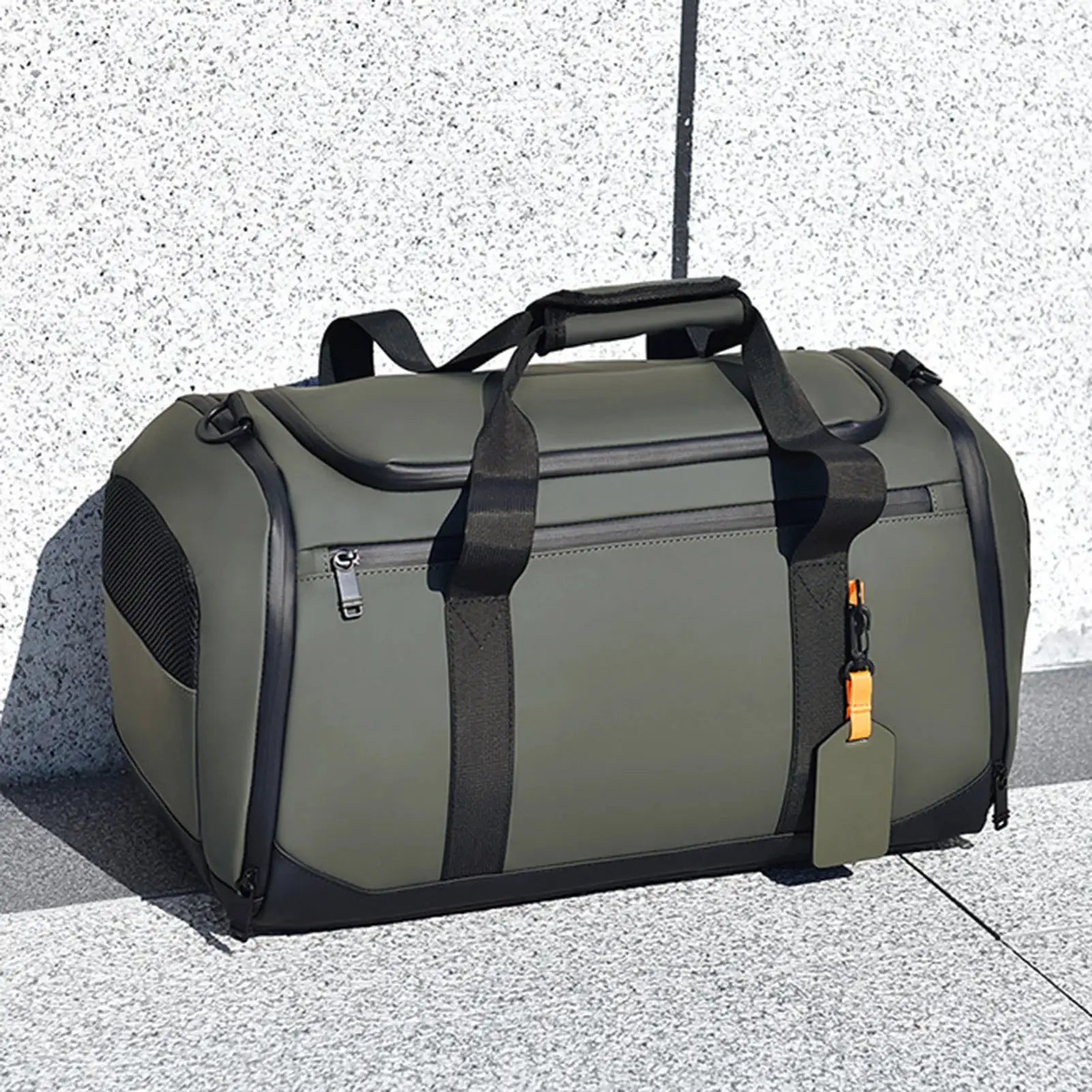 Simples Market large capacity travel tote bag, olive green gym duffel with multiple pockets and sturdy black handles