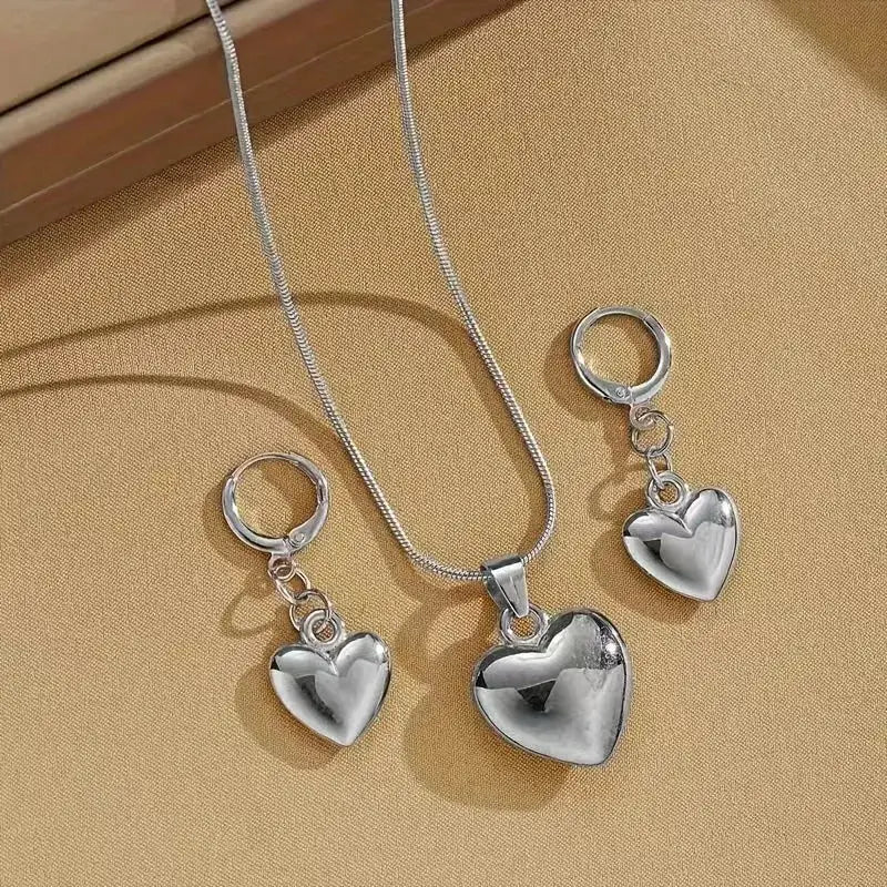 Two Piece Heart Shaped Necklace And Earrings Set For Women Zinc Alloy Fashion Jewelry Daily Wear And Party Accessory