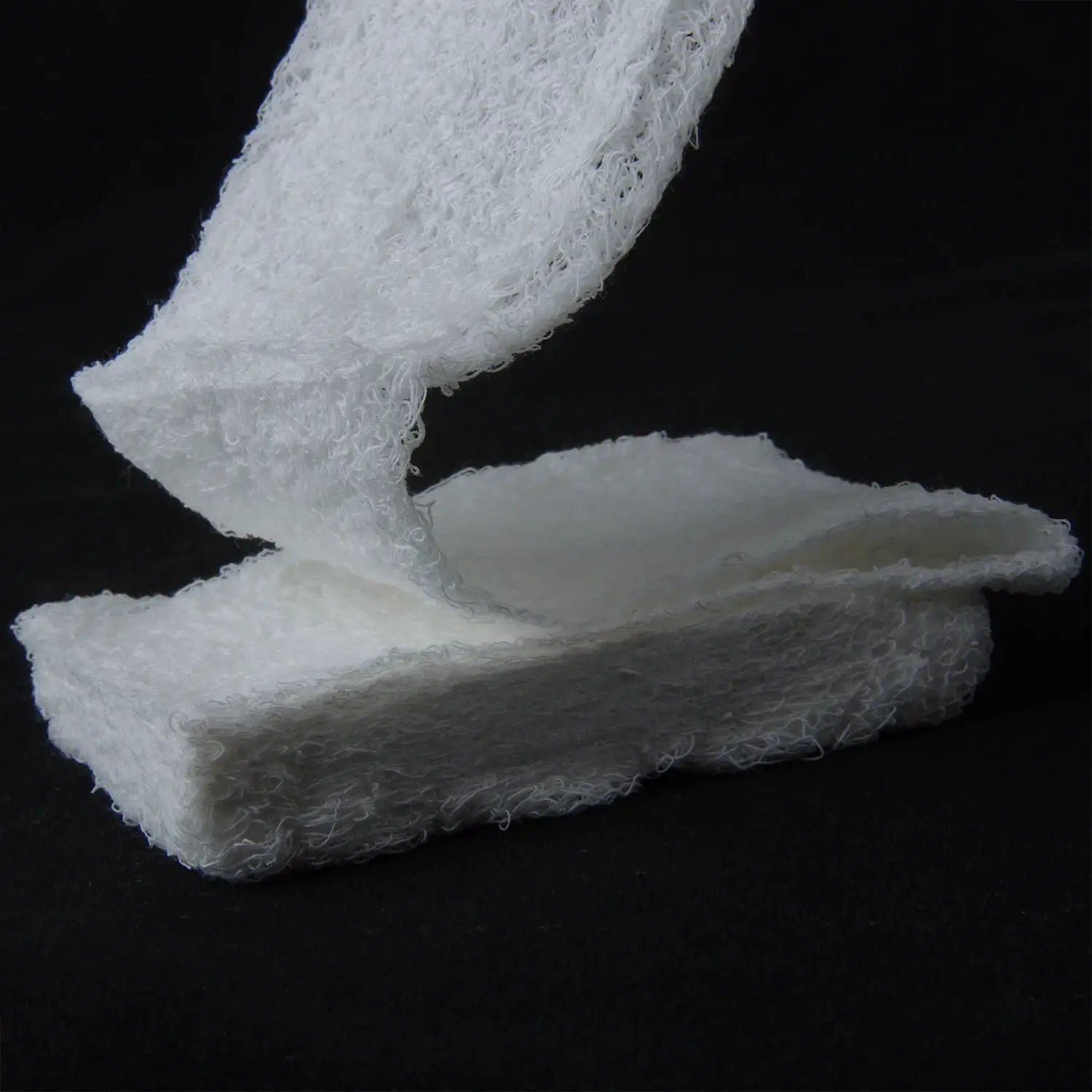 Simples Market first aid compressed sterile gauze roll, Z-folded, two white gauze strips