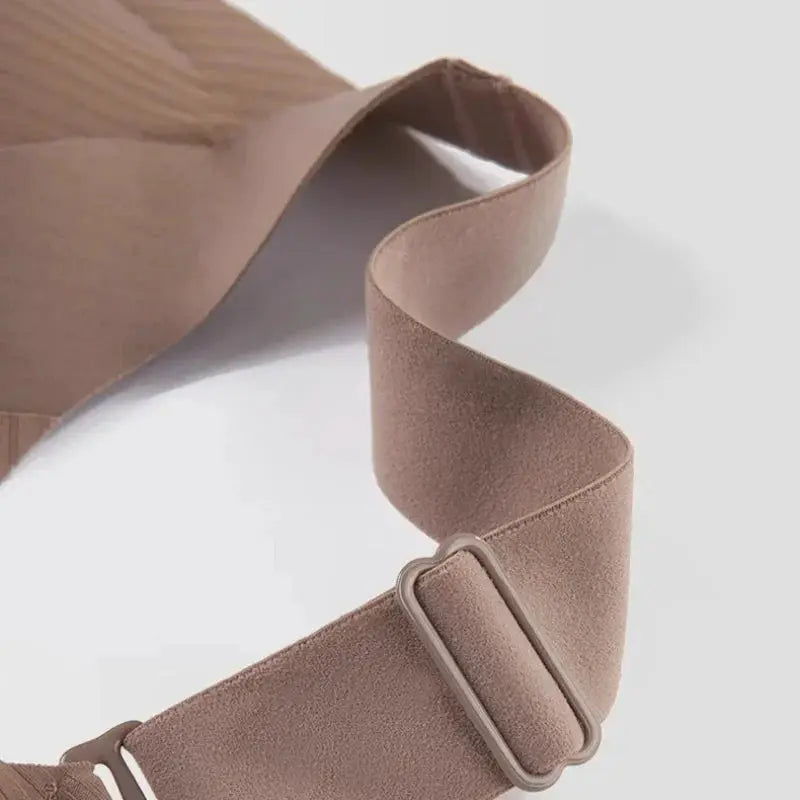 Push-up nude bra with wide straps and soft fabric
