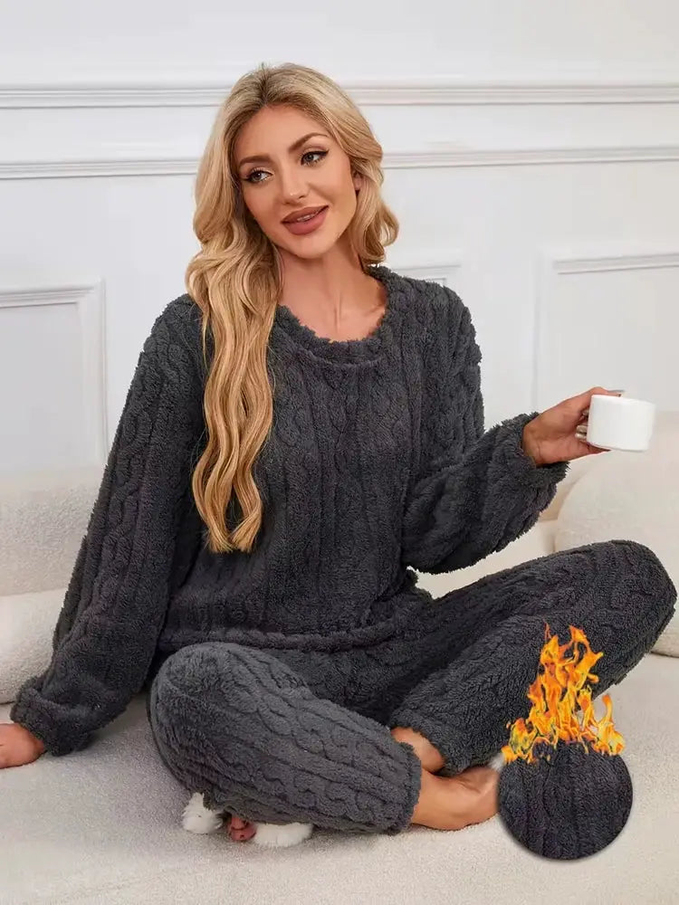 Cozy Velvet Two Piece Pajama Set With Fleece Lining Coral Velvet For Extra Warmth Women Homewear